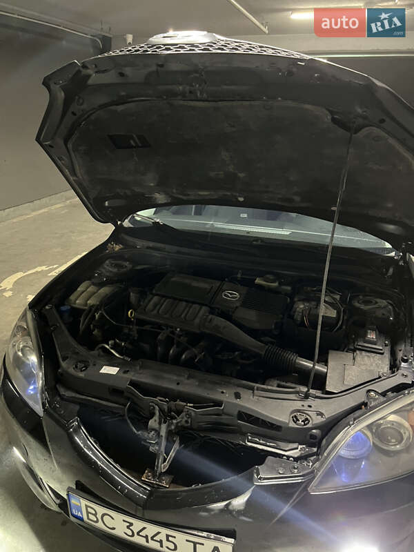 Хэтчбек Mazda 3 2008 в Львове