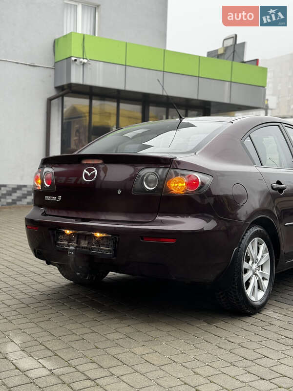Седан Mazda 3 2007 в Тернополі