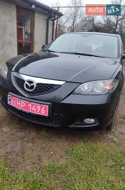 Седан Mazda 3 2008 в Млинове