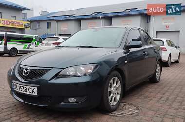 Седан Mazda 3 2006 в Ровно