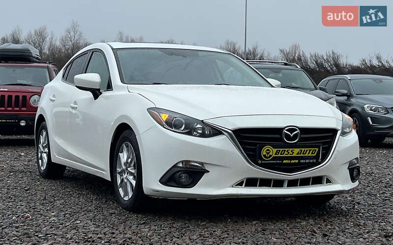 Седан Mazda 3 2015 в Львове фото Седан Mazda 3 2015 в Львове