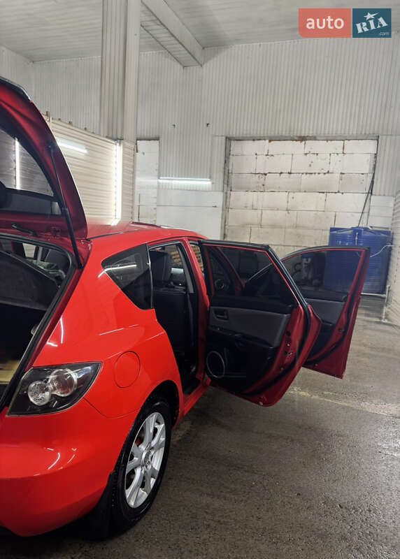 Хетчбек Mazda 3 2007 в Чернівцях фото 4 Хетчбек Mazda 3 2007 в Чернівцях