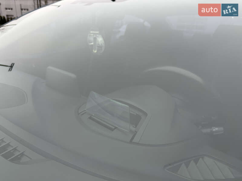 Седан Mazda 3 2017 в Мукачево