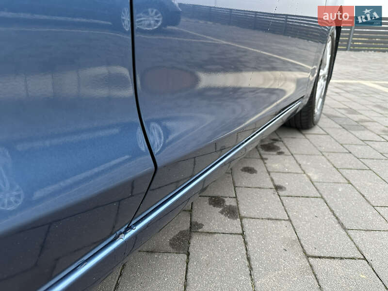 Седан Mazda 3 2017 в Мукачево