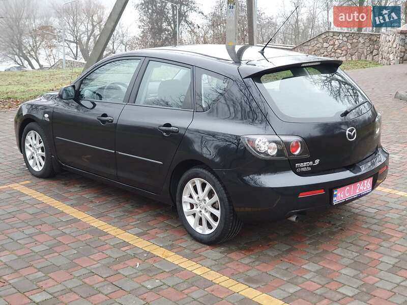 Хэтчбек Mazda 3 2008 в Кропивницком