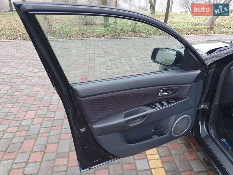 Хэтчбек Mazda 3 2008 в Кропивницком