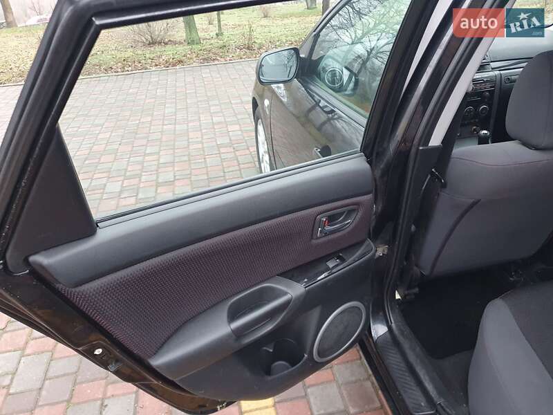 Хэтчбек Mazda 3 2008 в Кропивницком