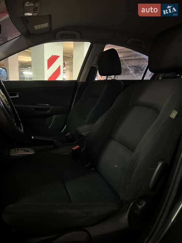 Седан Mazda 3 2004 в Одесі