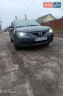 Седан Mazda 3 2007 в Мені