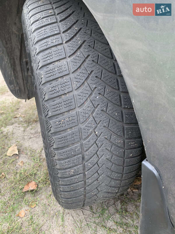 Седан Mazda 3 2008 в Черкасах