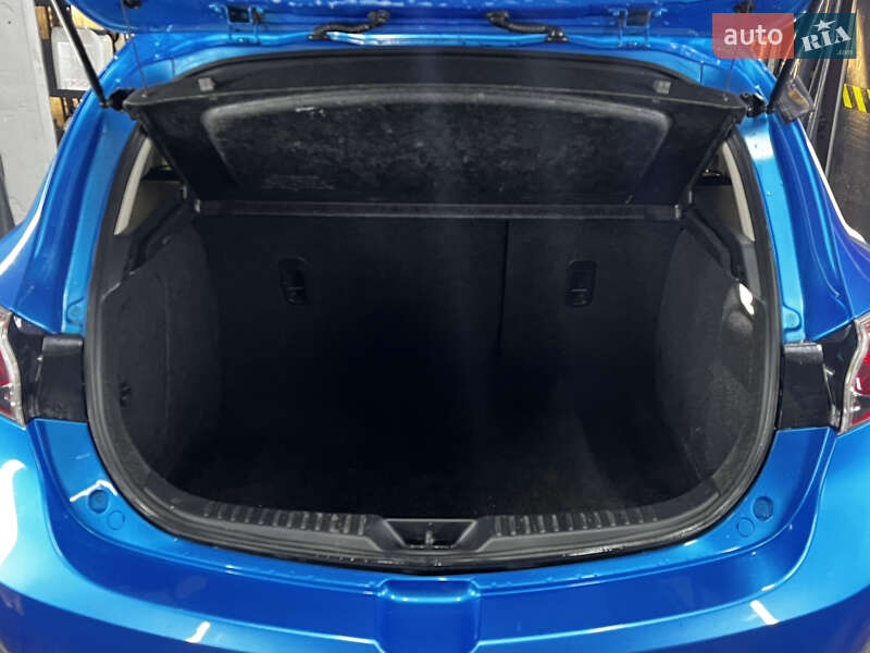 Хэтчбек Mazda 3 2009 в Кременчуге фото 7 Хэтчбек Mazda 3 2009 в Кременчуге