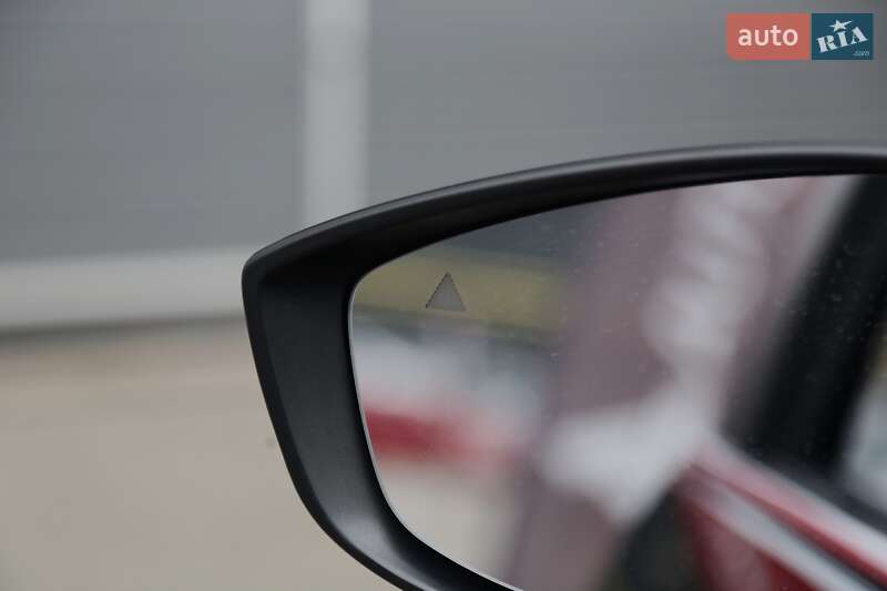 Хэтчбек Mazda 3 2019 в Киеве фото 29 Хэтчбек Mazda 3 2019 в Киеве