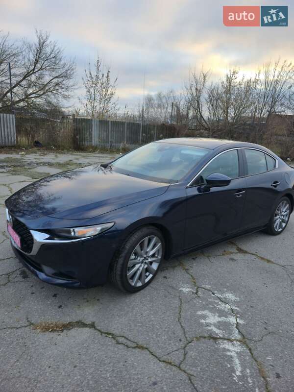 Седан Mazda 3 2023 в Полтаве