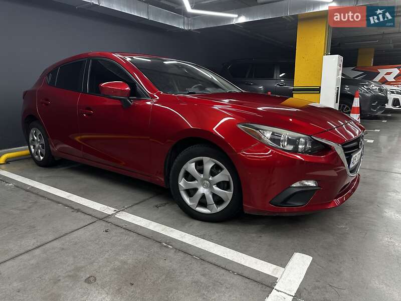 Хетчбек Mazda 3 2015 в Києві
