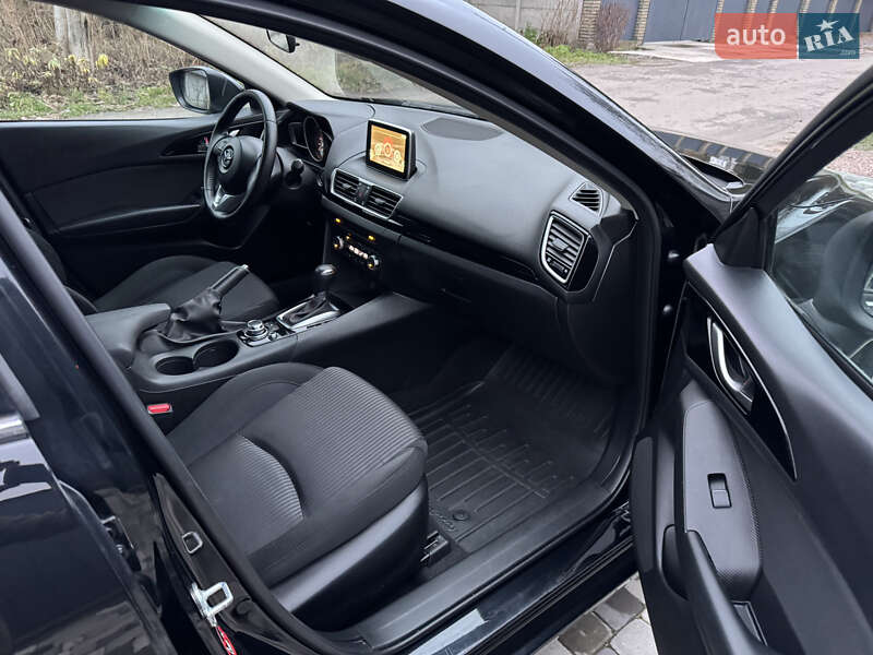Седан Mazda 3 2014 в Києві фото 43 Седан Mazda 3 2014 в Києві