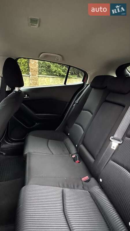 Хэтчбек Mazda 3 2013 в Ровно фото 7 Хэтчбек Mazda 3 2013 в Ровно