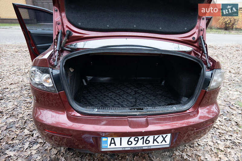 Седан Mazda 3 2008 в Києві