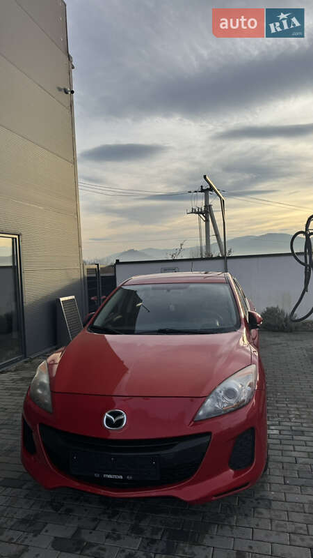 Хэтчбек Mazda 3 2011 в Хусте фото 2 Хэтчбек Mazda 3 2011 в Хусте