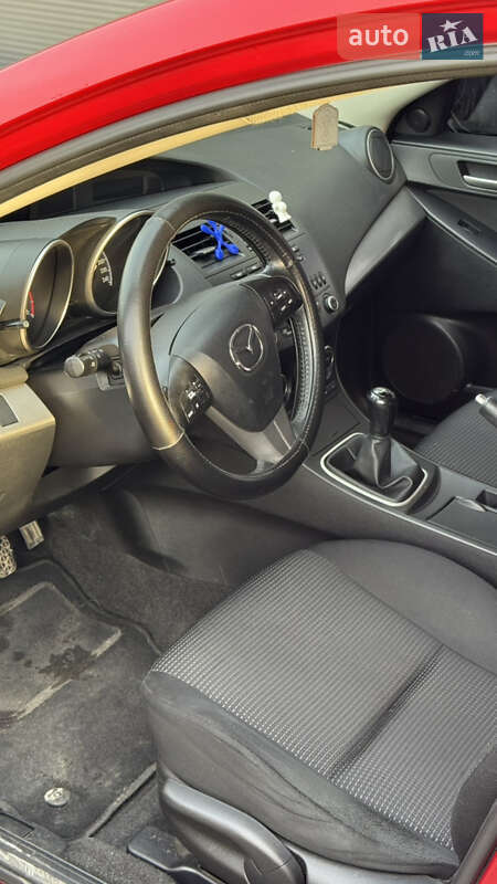 Хэтчбек Mazda 3 2011 в Хусте фото 9 Хэтчбек Mazda 3 2011 в Хусте