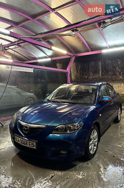 Седан Mazda 3 2007 в Киеве