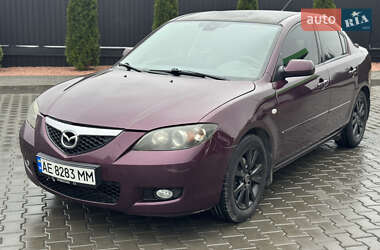 Седан Mazda 3 2008 в Днепре