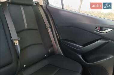Хэтчбек Mazda 3 2017 в Калуше