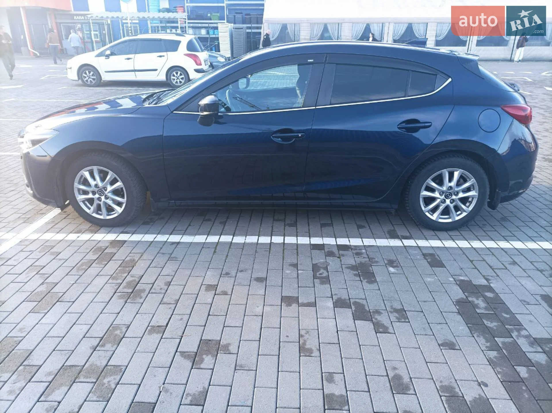 2017 Mazda 3 - мініатюра 8