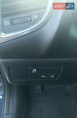 Хэтчбек Mazda 3 2017 в Калуше