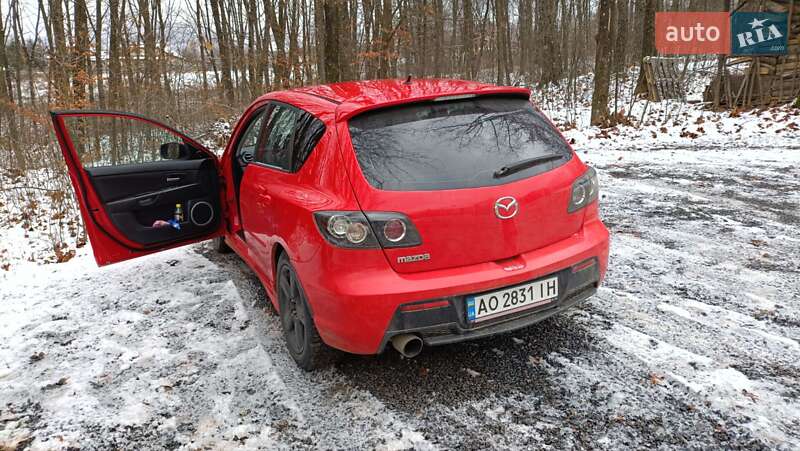 Хэтчбек Mazda 3 2007 в Сваляве