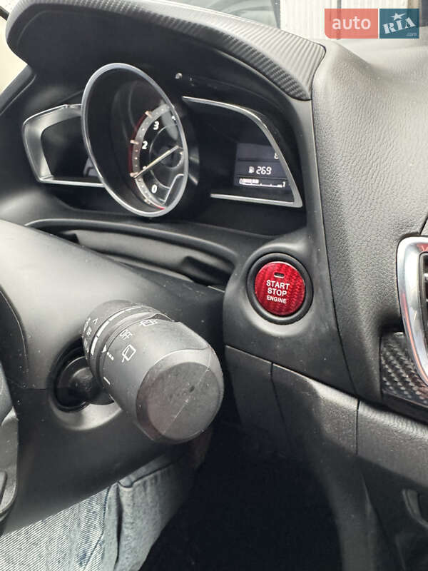 Хетчбек Mazda 3 2014 в Кременці