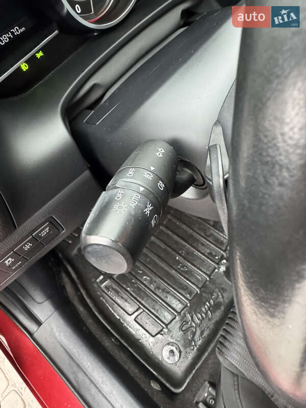 Хетчбек Mazda 3 2014 в Кременці