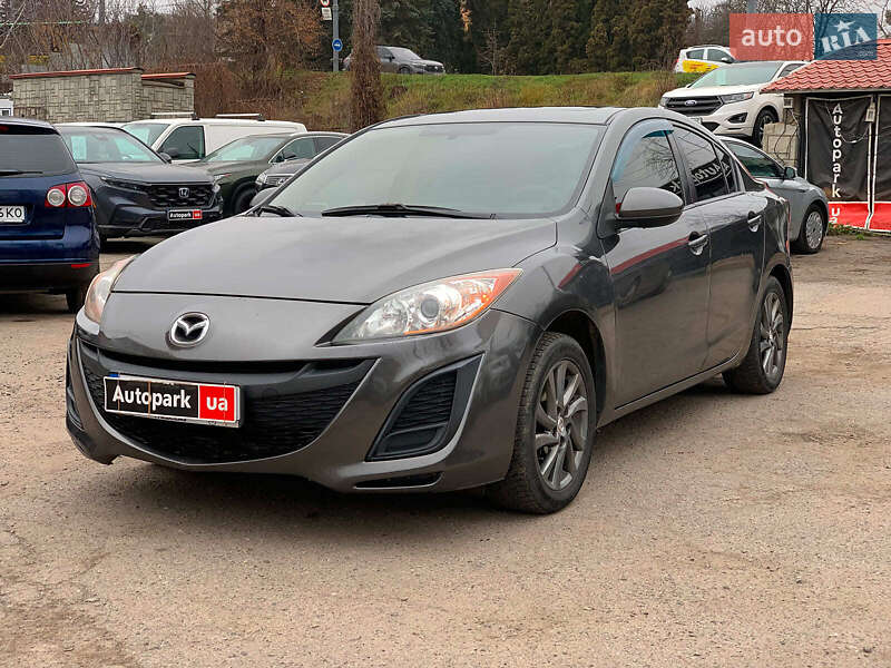 Mazda 3 2012