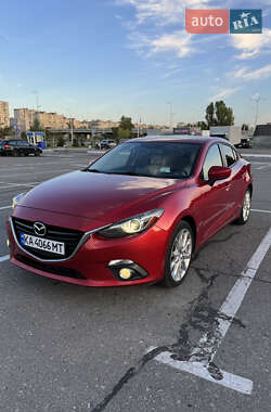 Седан Mazda 3 2014 в Киеве