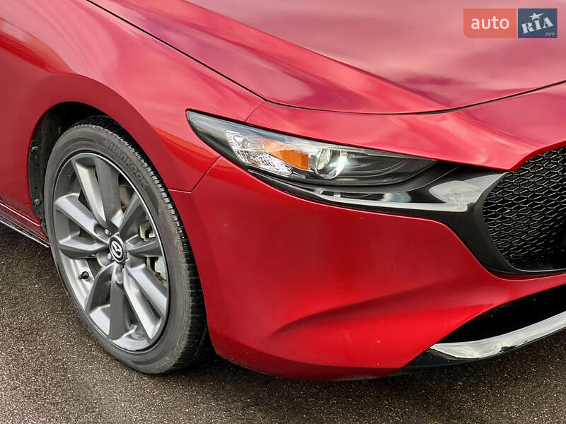 Хэтчбек Mazda 3 2019 в Киеве