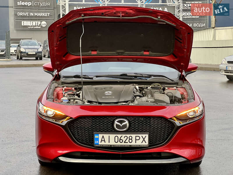 Хэтчбек Mazda 3 2019 в Киеве