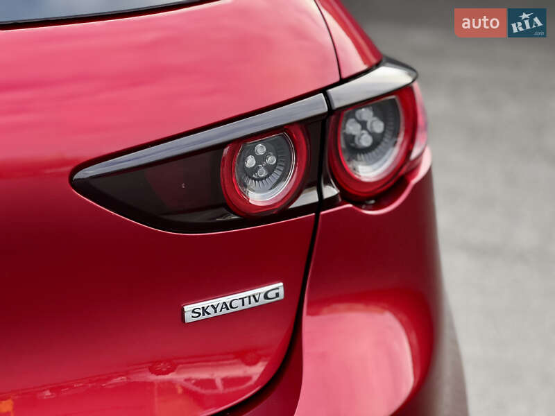 Хэтчбек Mazda 3 2019 в Киеве