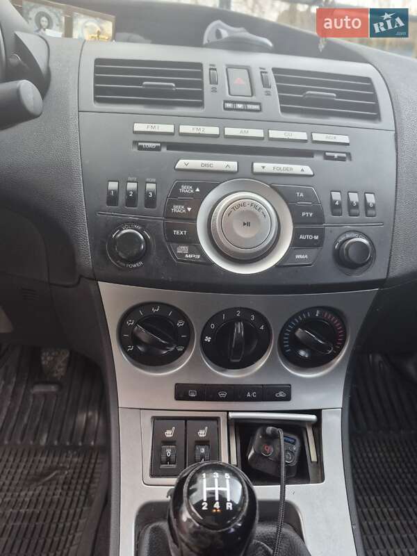Седан Mazda 3 2010 в Виннице фото 4 Седан Mazda 3 2010 в Виннице