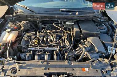 Седан Mazda 3 2010 в Ровно