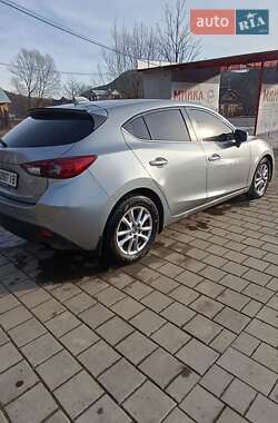 Хэтчбек Mazda 3 2014 в Косове