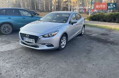 Седан Mazda 3 2018 в Кривом Роге