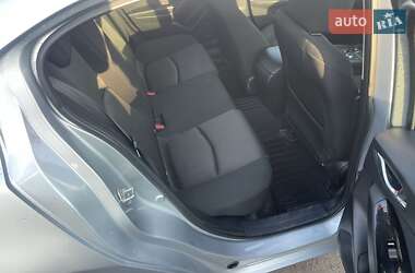 Седан Mazda 3 2018 в Кривом Роге