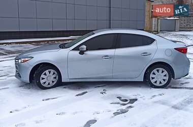 Седан Mazda 3 2018 в Киеве