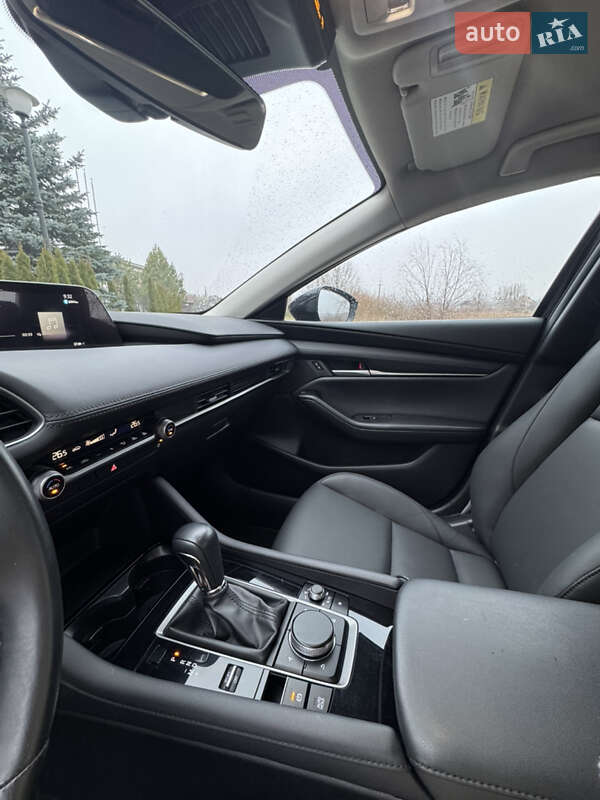 Седан Mazda 3 2023 в Киеве фото 35 Седан Mazda 3 2023 в Киеве