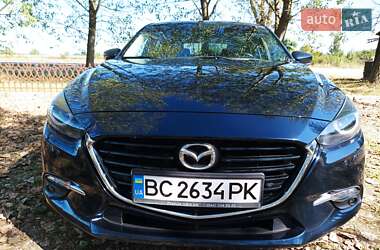 Хэтчбек Mazda 3 2017 в Калуше