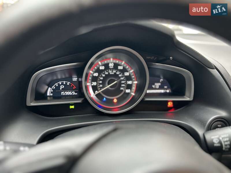 Седан Mazda 3 2015 в Киеве