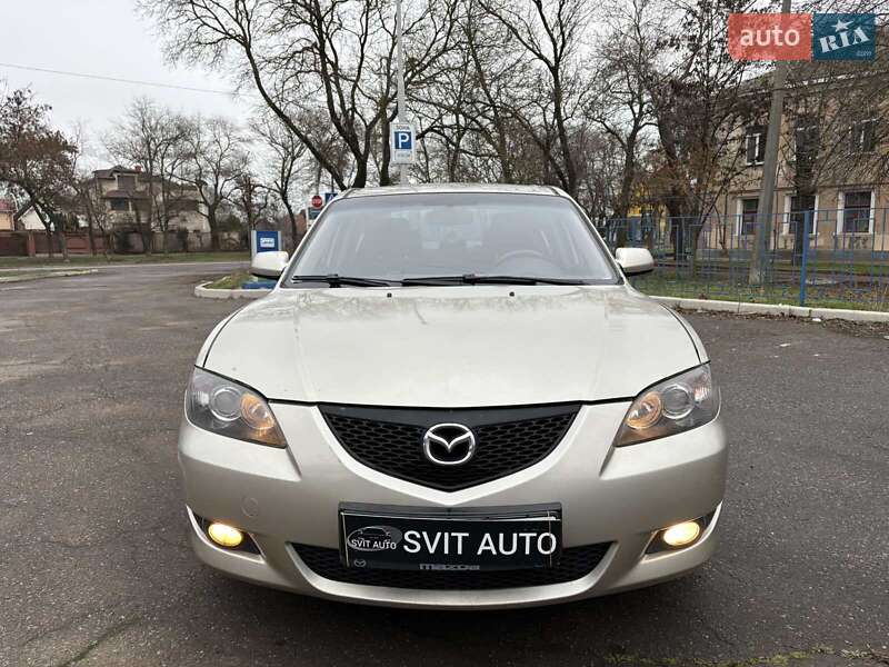 Седан Mazda 3 2005 в Николаеве