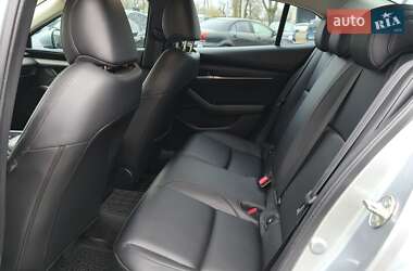 Седан Mazda 3 2019 в Днепре