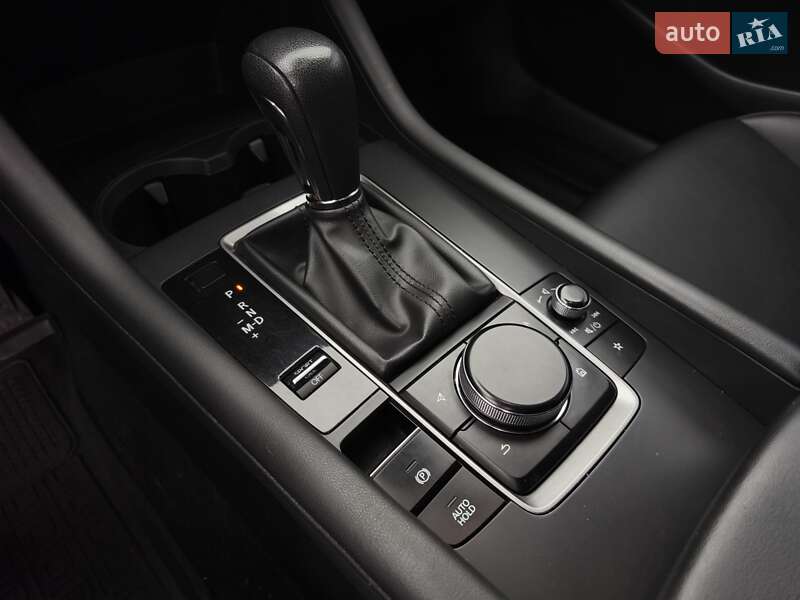 Седан Mazda 3 2019 в Днепре