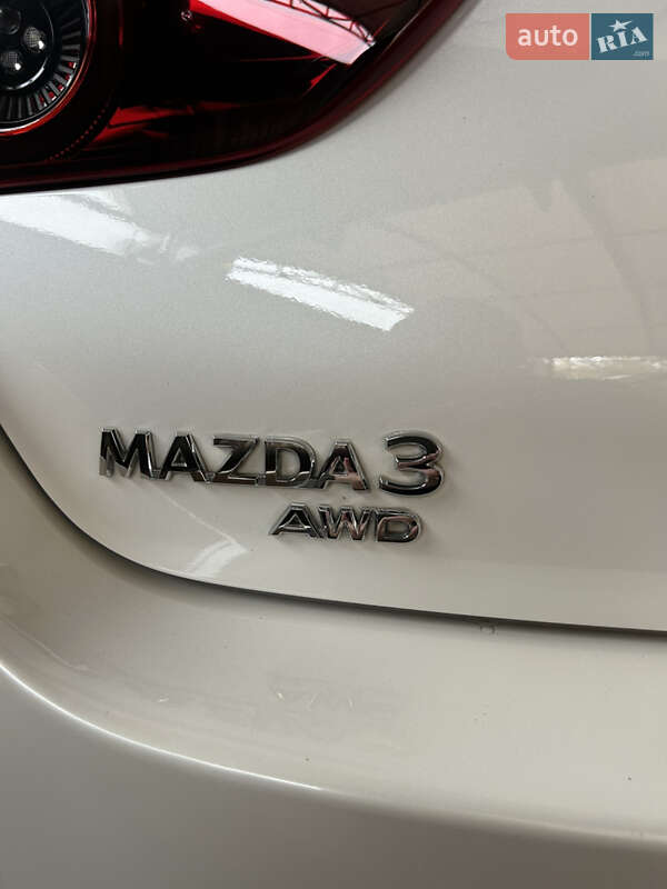 Седан Mazda 3 2019 в Запоріжжі