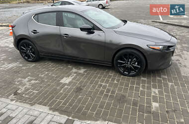 Хетчбек Mazda 3 2023 в Шептицькому